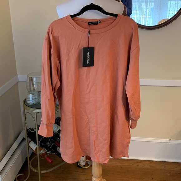 PrettyLittleThing Dresses & Skirts - Pretty Little Things Oversized Rust Sweatshirt Dress NWT Size 4
